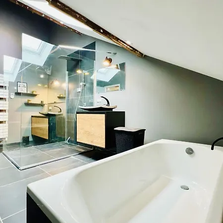 Spacious Modern Quiet - Hypercentre