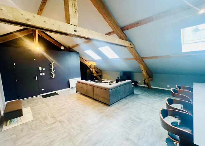 Spacious Modern Quiet - Hypercentre Apartment